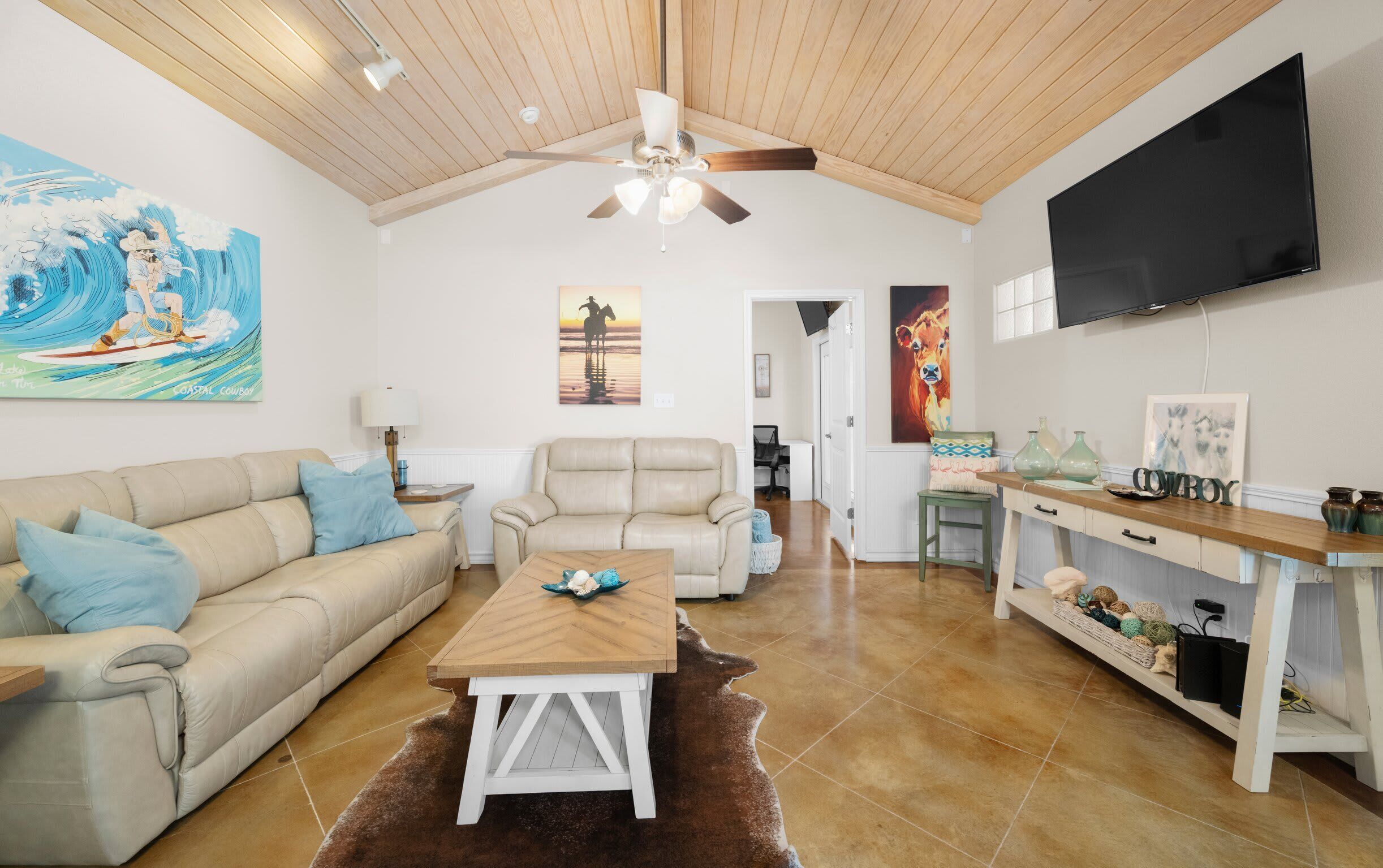3BR, Great for Families | Coastal Cowboy