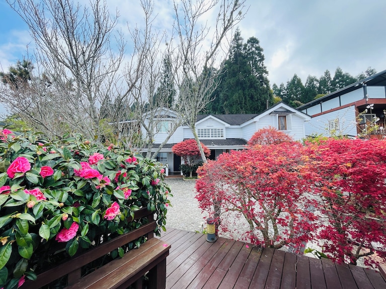 拉拉山和風山莊評價、特色體驗、房價資訊、訂房連結 – 溫馨山林渡假民宿 - 照片 1