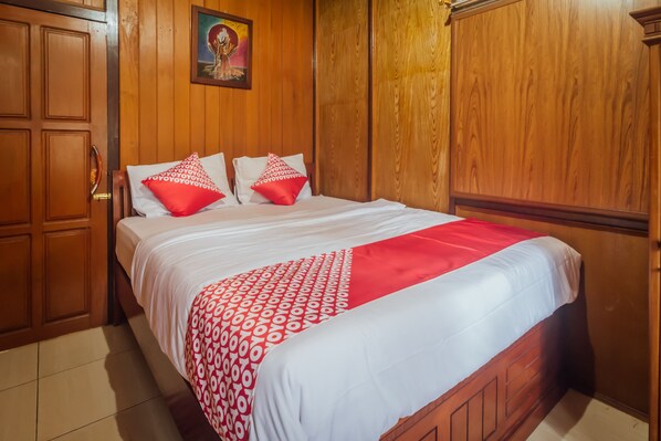 Quarto casal standard | Wi-Fi de cortesia, roupa de cama