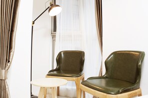 Double Room | Living area | TV