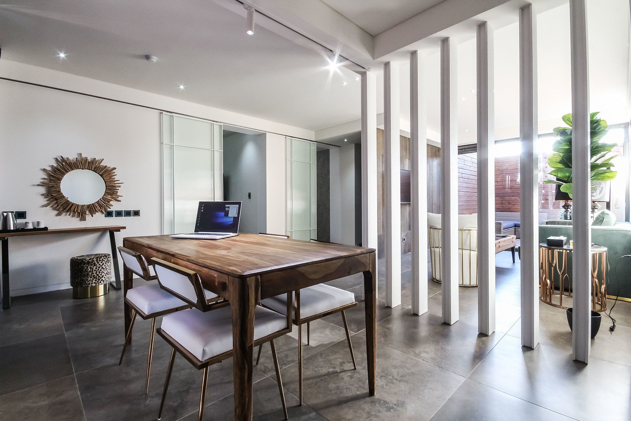 family room, terrace (spa) | in-room dining