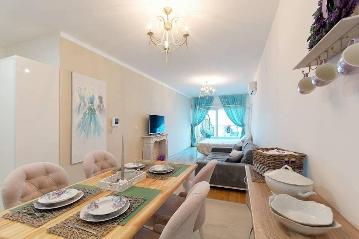 Apartment (Prima) | Iron/ironing board, cribs (surcharge), rollaway beds (surcharge)