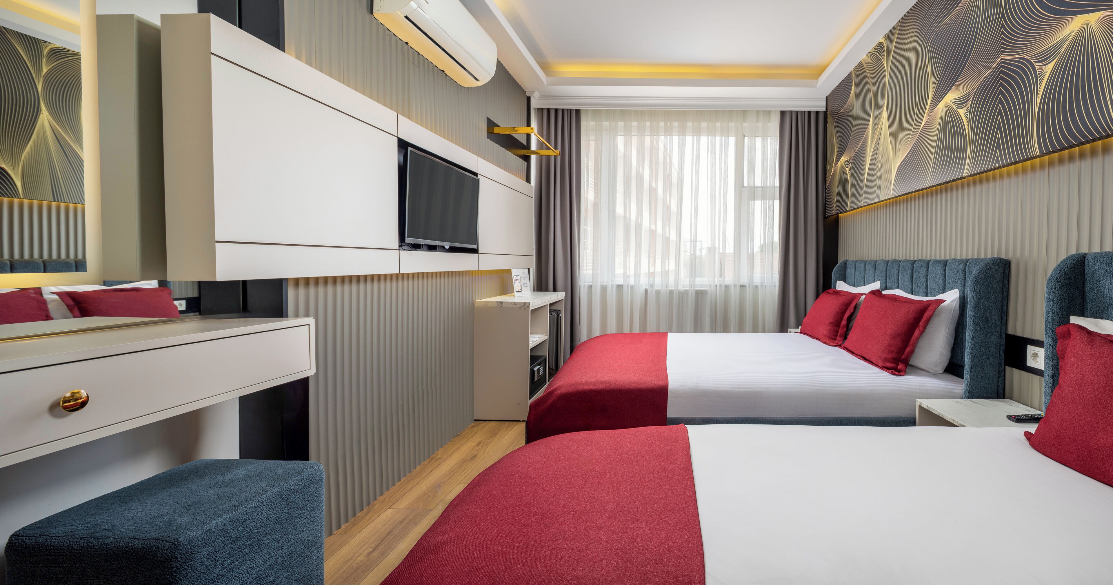 Standard Triple Room | Blackout drapes, iron/ironing board (on request), WiFi (free)