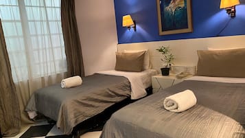 高级房 | 特色装修、特色家居、办公桌、免费 WiFi