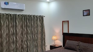 Basic Single Room - Combat House (Rawalpindi)