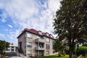 Front of property - Apartment M35 (Reykjavik)