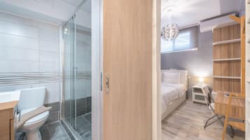 Basic Apartment | 1 bedroom, Egyptian cotton sheets, premium bedding