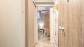 Basic Apartment | 1 bedroom, Egyptian cotton sheets, premium bedding