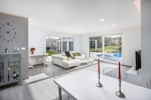 Villa (3 Bedrooms) | Living area | TV - Villa Aida (Labin)