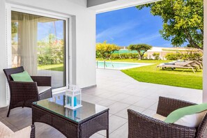 Terrace/patio - Villa Arhontia (Mylopotamos)