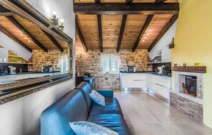 Televisión de pantalla plana, reproductor de DVD