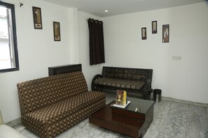 Business center - Hotel Heritage Home (New Delhi)