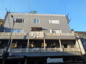 Front of property - Hotel Heritage Home (New Delhi)