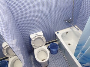 Standard Room | Bathroom - Bal-Meyir Hotel Almaty (Almaty)