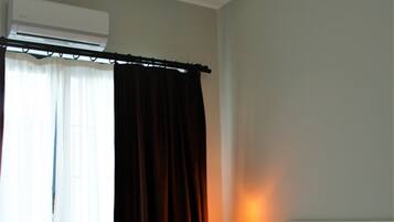 Habitación doble Confort | Wifi gratis y ropa de cama