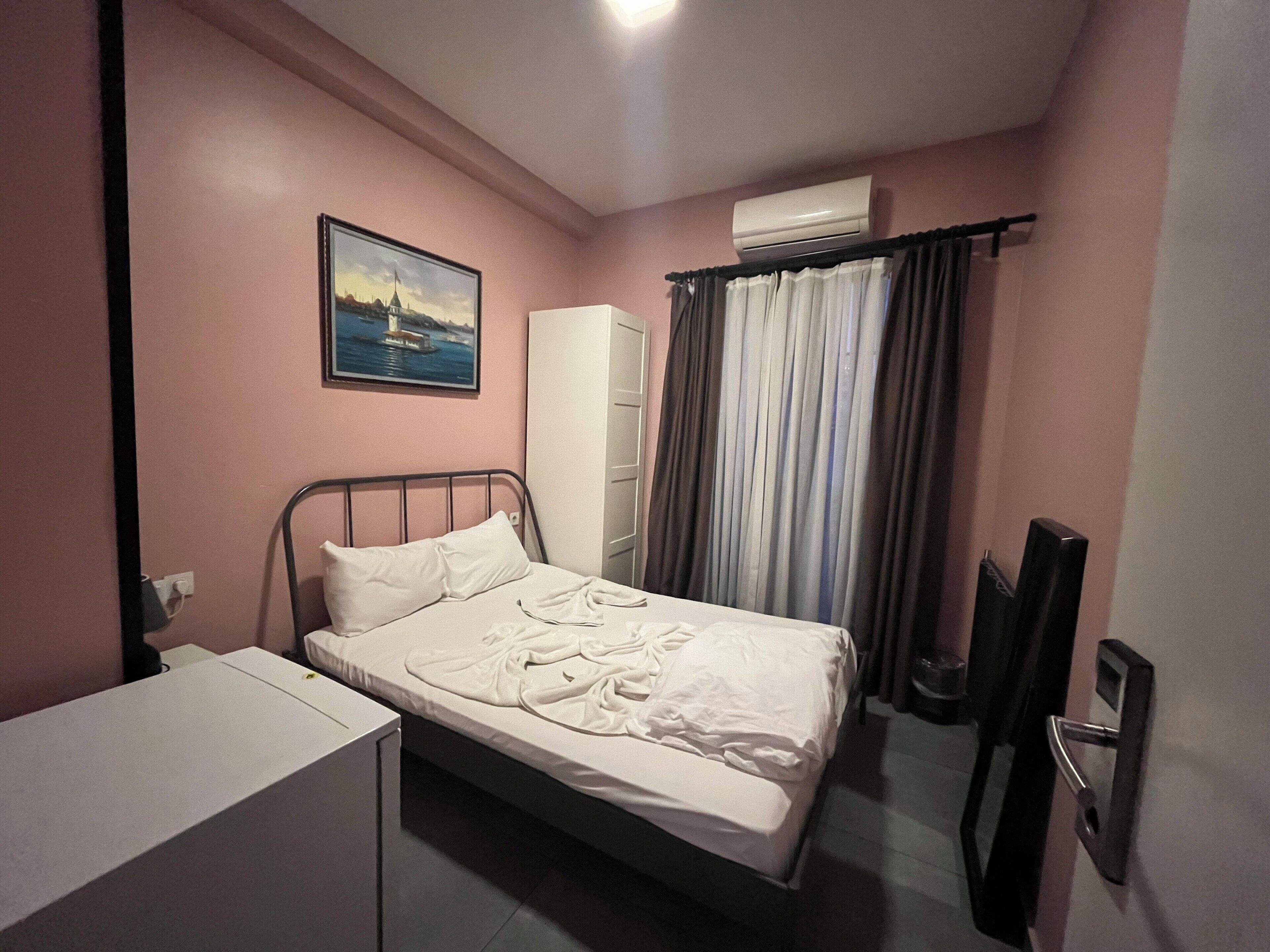 Standard Room, Shared Bathroom