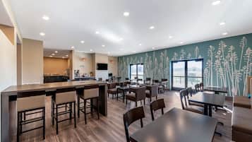 Desayuno continental incluido todos los días