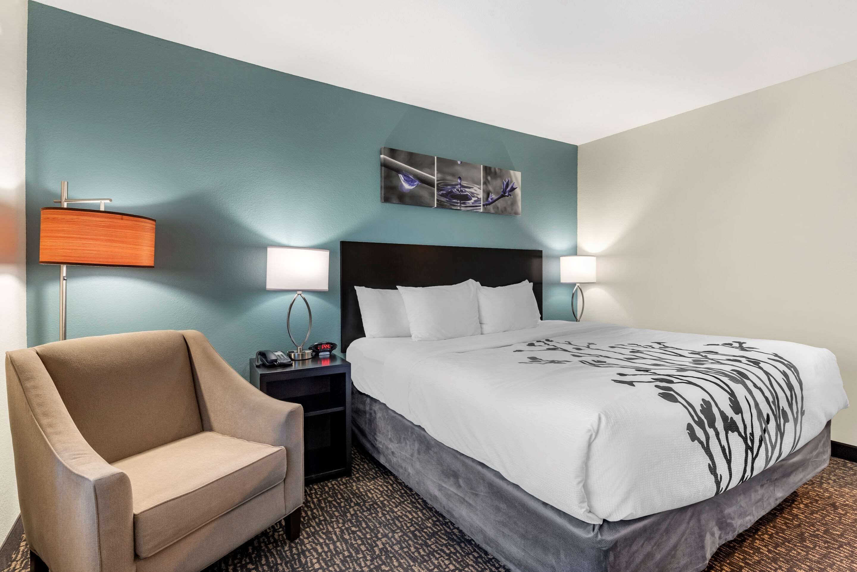 desk, iron/ironing board, free rollaway beds, bed sheets