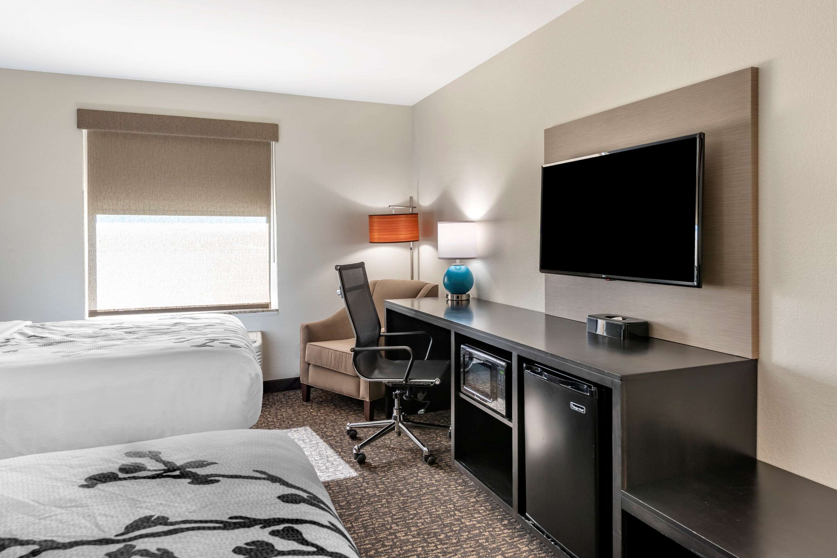 standard room, 2 queen beds, non smoking | desk, iron/ironing board, free rollaway beds, bed sheets