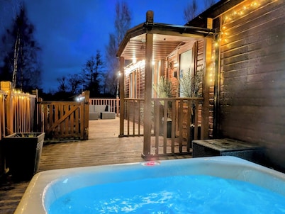 Felmoor Park Northumberland Lodge With Hot Tub - 4