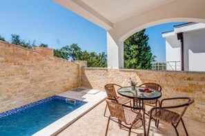 Outdoor pool - Villa Hanna with Private Pool in Sutomore (Sutomore)