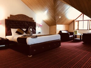 Luxury Double Room - Hotel Hadimba Palace Manali (Manali)
