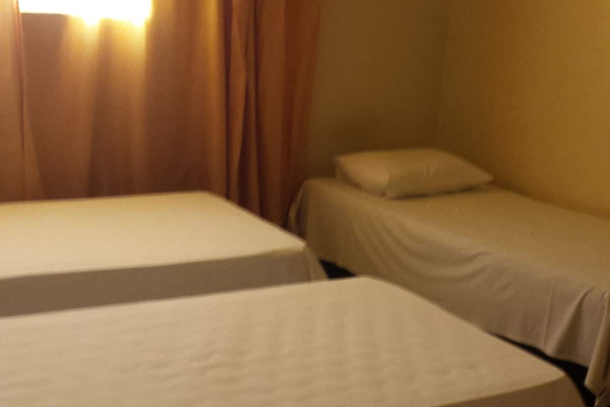 Free WiFi, bed sheets