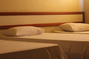 Wifi gratis y ropa de cama 