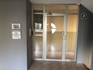 Pintu masuk dalaman