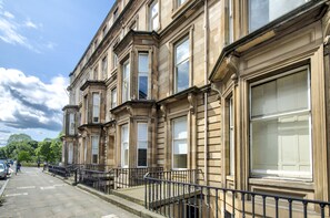 Exterior - Bright Georgian 1BR Flat in West End (Edinburgh)