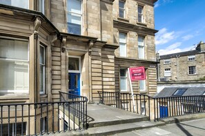 Exterior - Bright Georgian 1BR Flat in West End (Edinburgh)