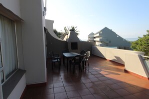 Apartment | Terrace/patio