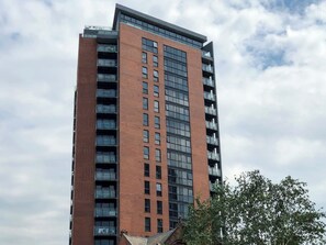 Exterior - Cosy & Convenient Flat Near Victoria Station & Man Arena! (Manchester)