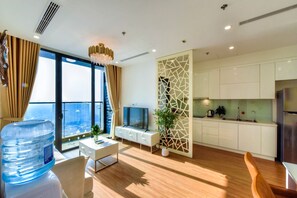 Business Apartment, 2 Bedrooms | Living area | Smart TV - Cindy Vinhomes Skylake Apartments (Hanoi)