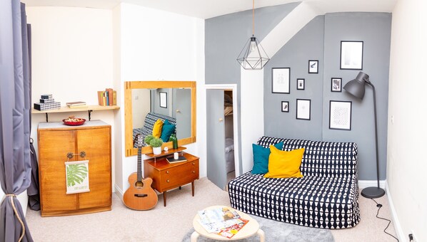 Lejlighed | Opholdsområde | 40-tommers smart-tv med digitale kanaler, Netflix, streamingtjenester