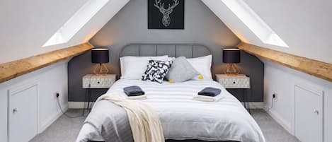 アパートメント | 3 室のベッドルーム、アイロン / アイロン台、WiFi (無料)、ベッドシーツ