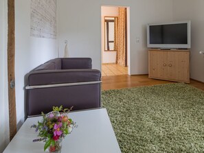 อพาร์ทเมนท์โรแมนติก | บริเวณนั่งเล่น