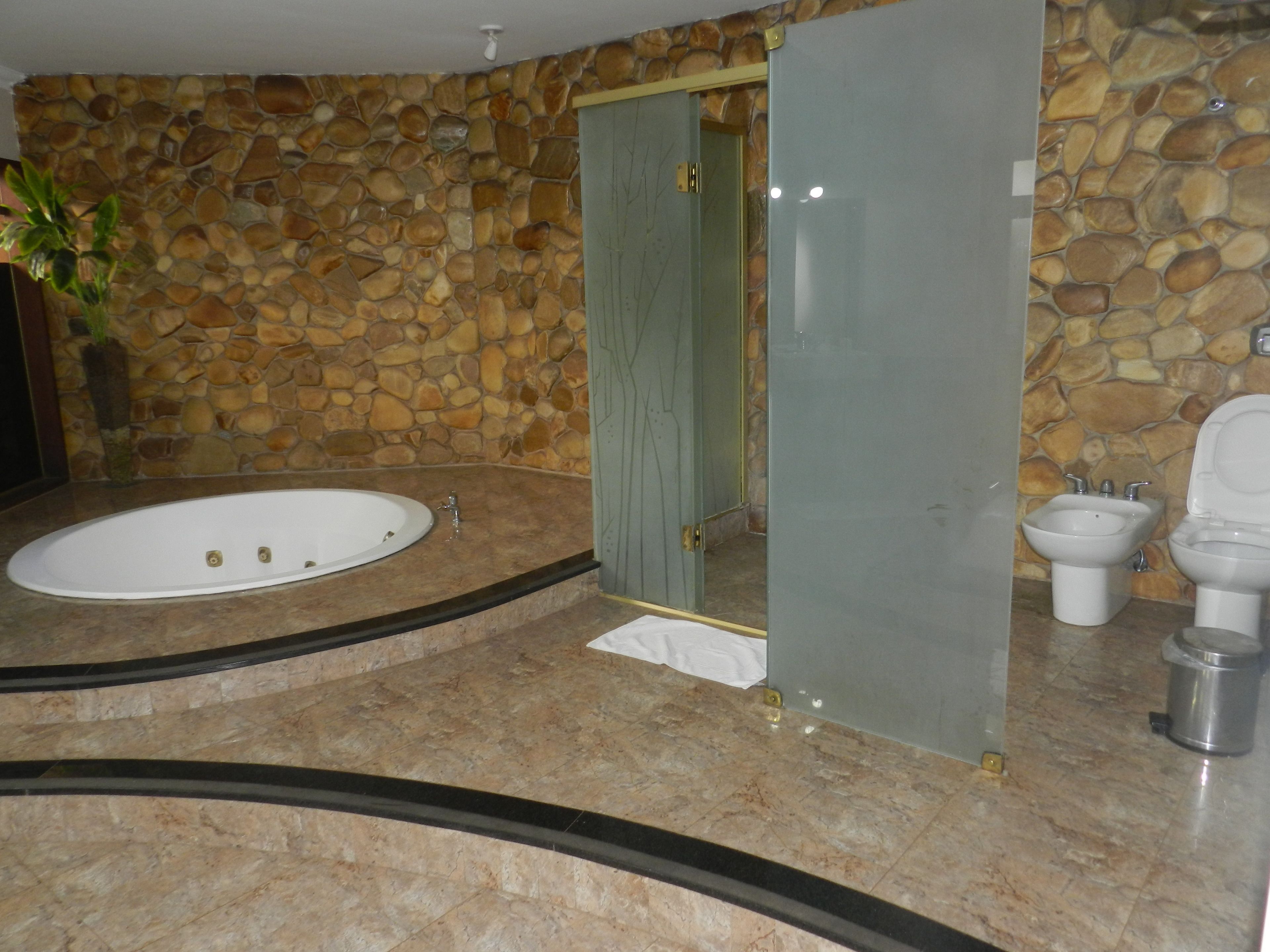 Presidential Suite | Private spa tub