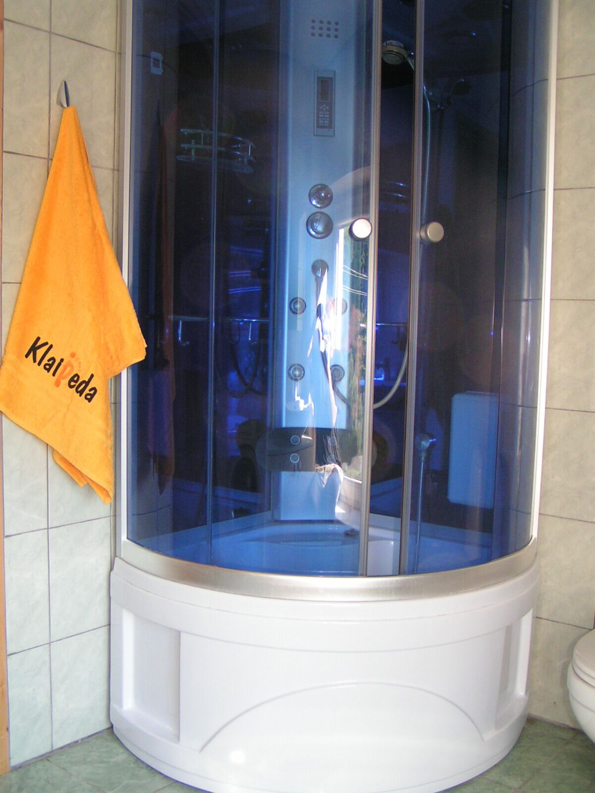 Shower, towels, soap, shampoo