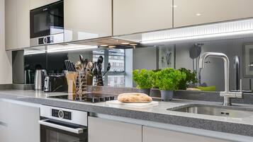 Executive One Bedroom Apartment (738) | Eigene Küche