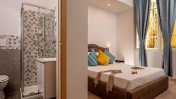 Superior Double or Twin Room | Desk, soundproofing, free WiFi, bed sheets
