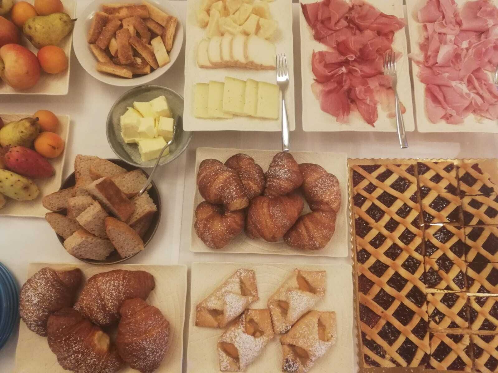 Daily buffet breakfast (EUR 12 per person)