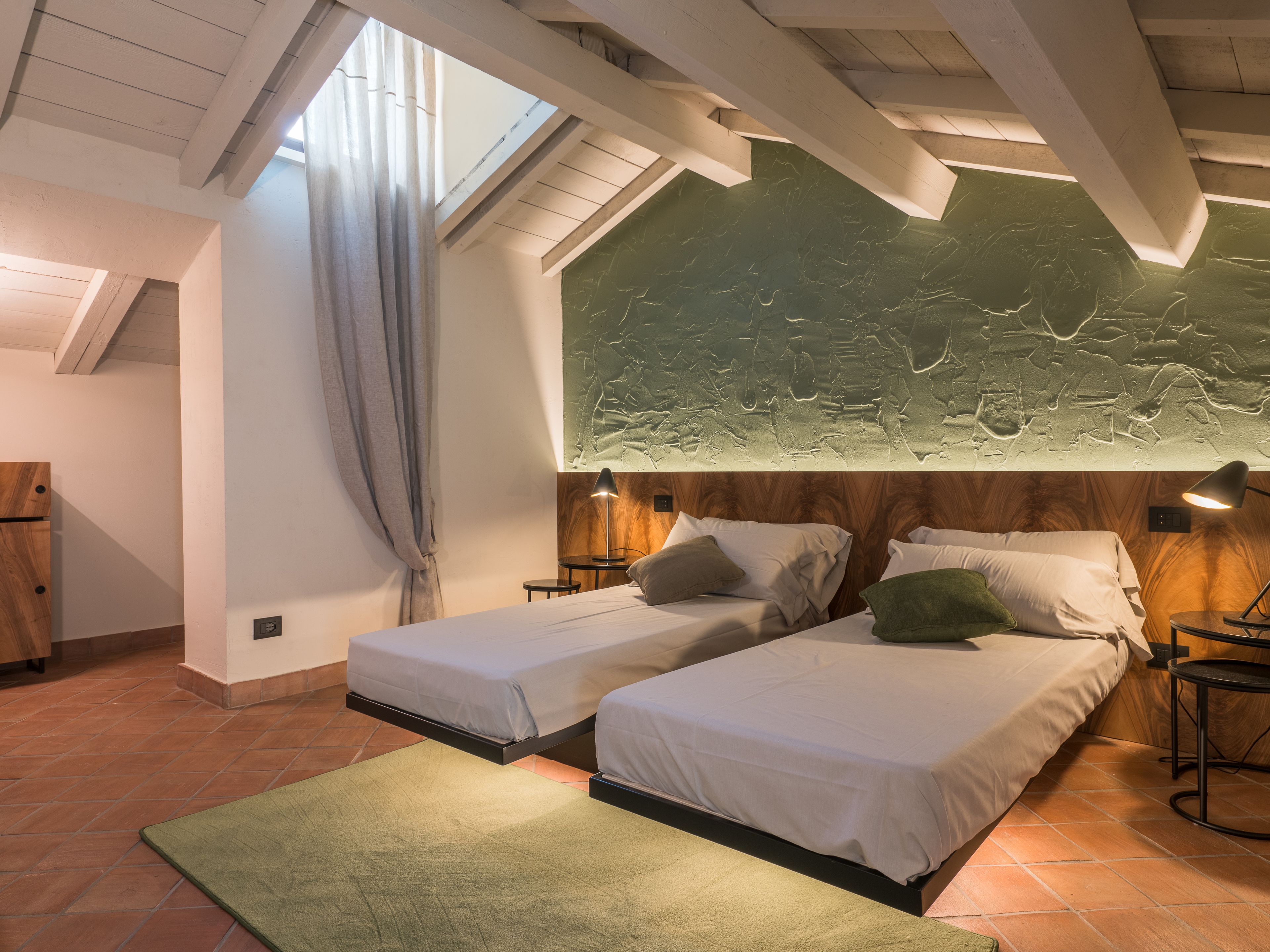 Standard Double or Twin Room (Romice)