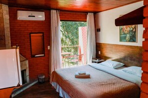 Chalet Standard | Literie de qualité, accès au Wi-Fi (inclus), literie fournie