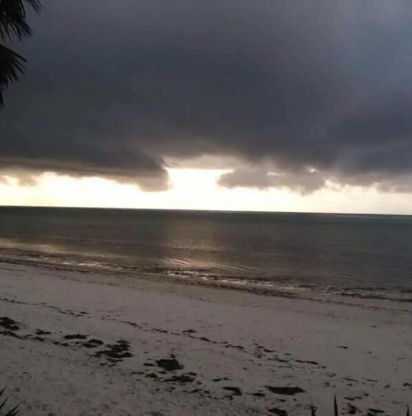 Beach - We have affordable lodges close to the beach2 (Kilifi)