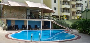 Pool - Gardens Apt 1 bedroom units both small and starndard at westlands (Highridge)