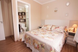 2 Schlafzimmer, Bügeleisen/Bügelbrett, WLAN