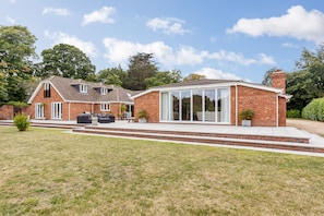 Exterior - La Dolce Vita (Wimborne)