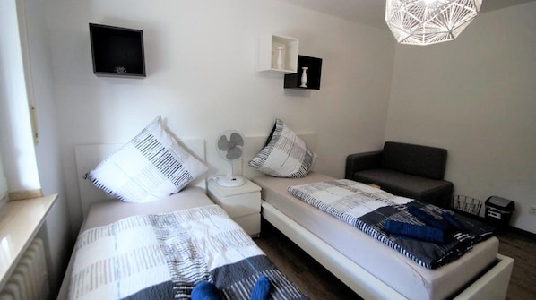 Appartement familial (GL15, incl. 100 EUR Cleaning Fee) | 2 chambres, fer et planche à repasser, accès au Wi-Fi (inclus)