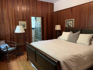 4 sovrum, strykjärn/strykbräda, wi-fi och sängkläder